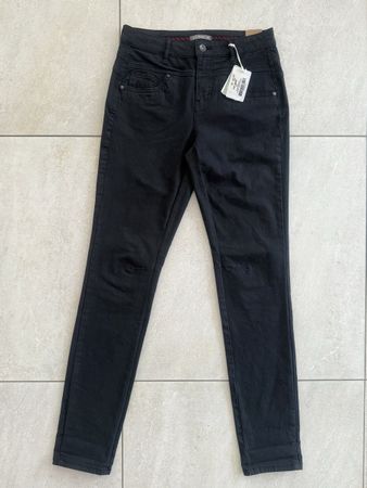 Schwarze Damen Hose von NILE. Gr. XS NEU. Tapered long.